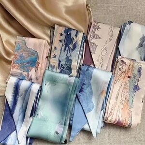 Gorgeous Soft and Silky Scarf